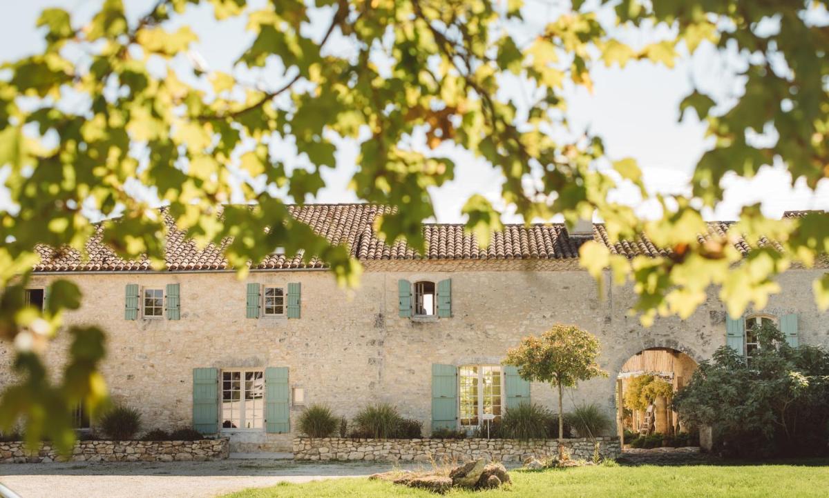 Chateau de Puissentut - Housity