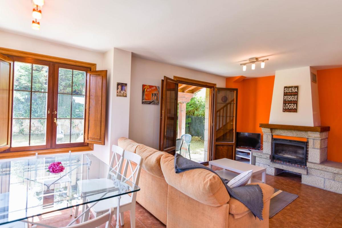 ¡Nuevo! Cómodo y amplio chalet con jardín - Housity