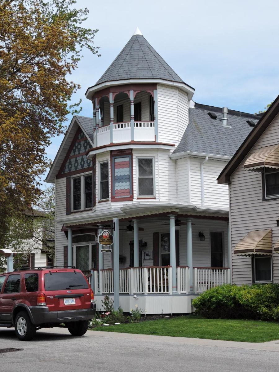 Bondy House Bed & Breakfast - Housity