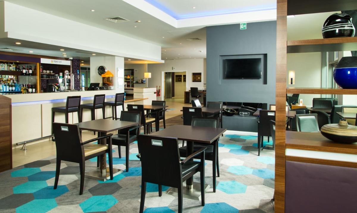 Suitetrails - Holiday Inn Express Lincoln City Centre, an IHG Hotel