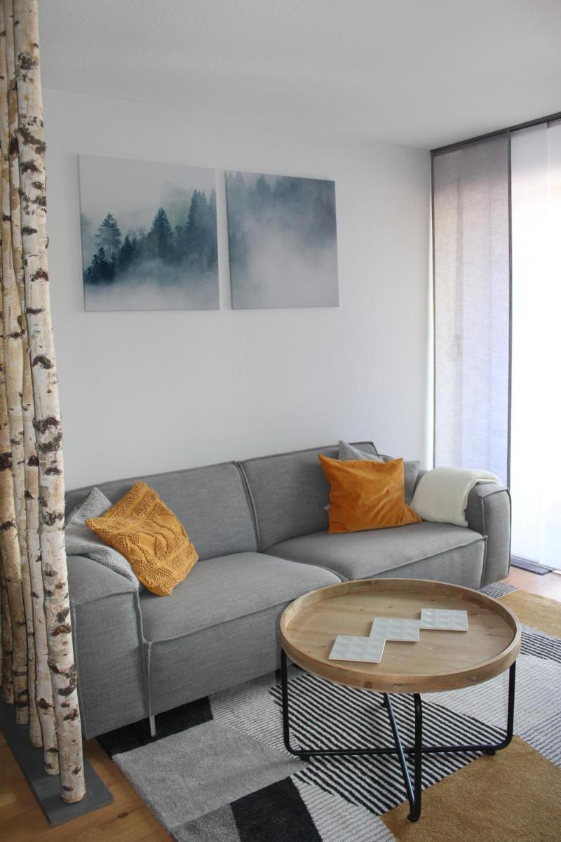 1-Zimmer-Apartment mit großem Balkon - Housity
