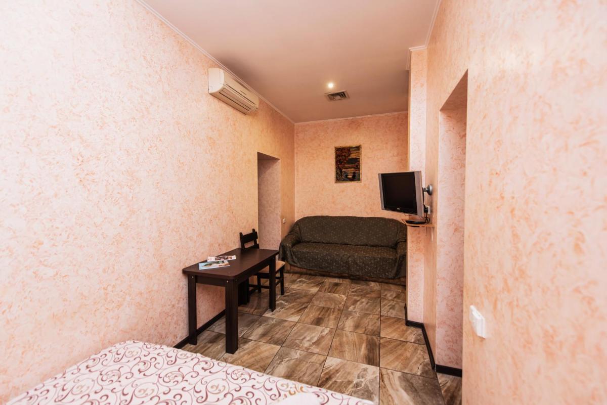 Suitetrails - Mini Hotel Smak
