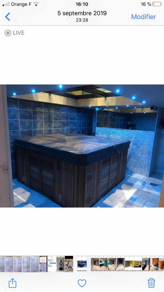 Logement haut de gamme jacuzzi sauna - Housity