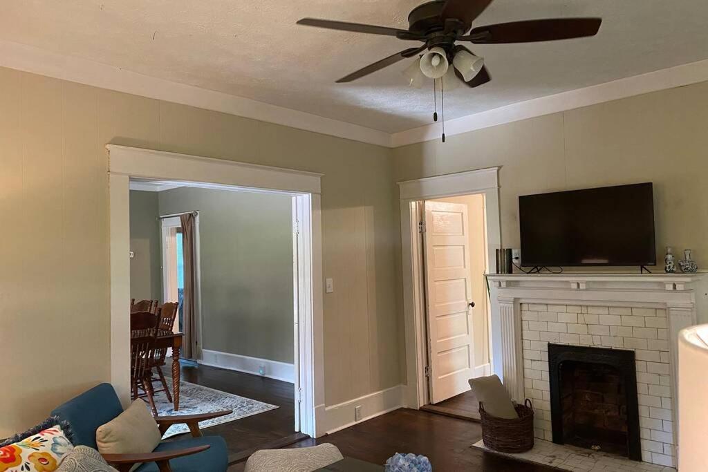 Mill Cottage - Housity