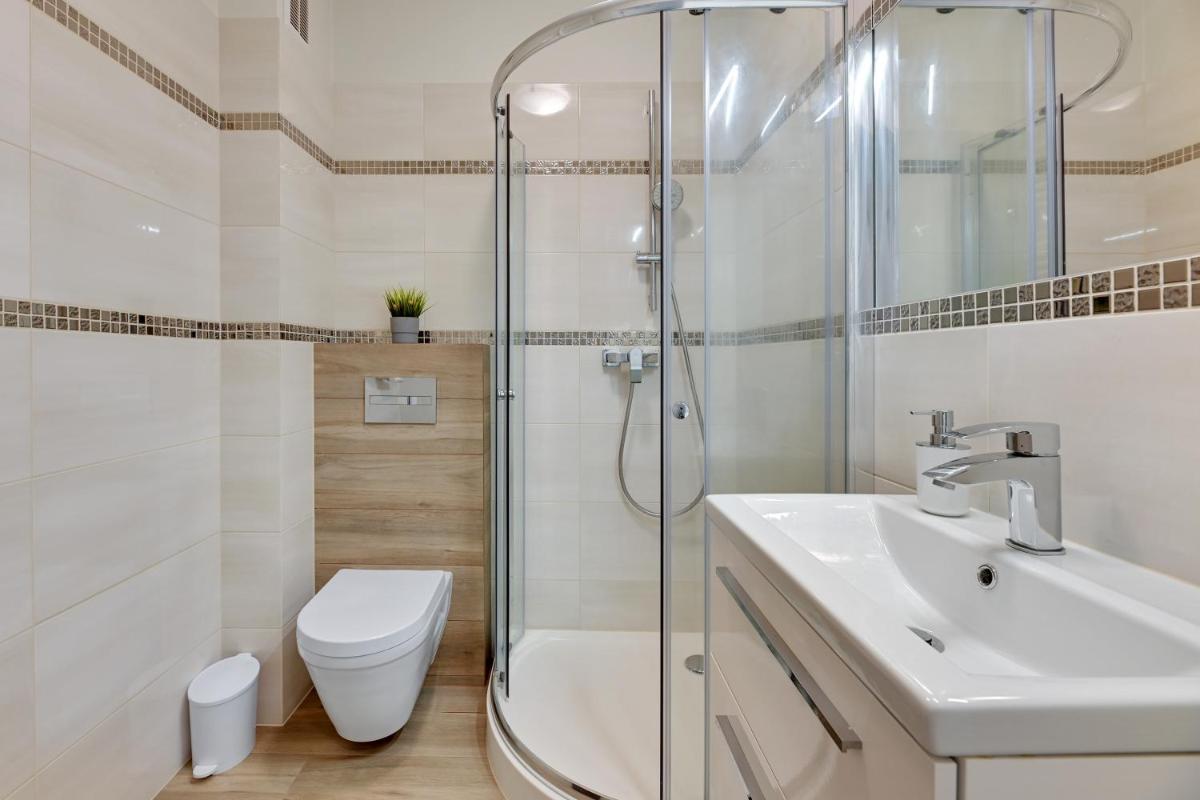 TriApart Amber Jantar III - Housity