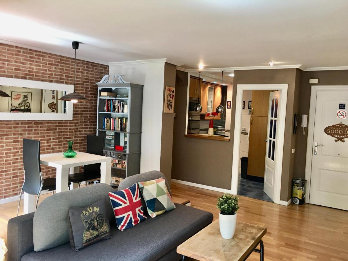 Apartamento estilo Vintage muy céntrico y parking gratis - Housity