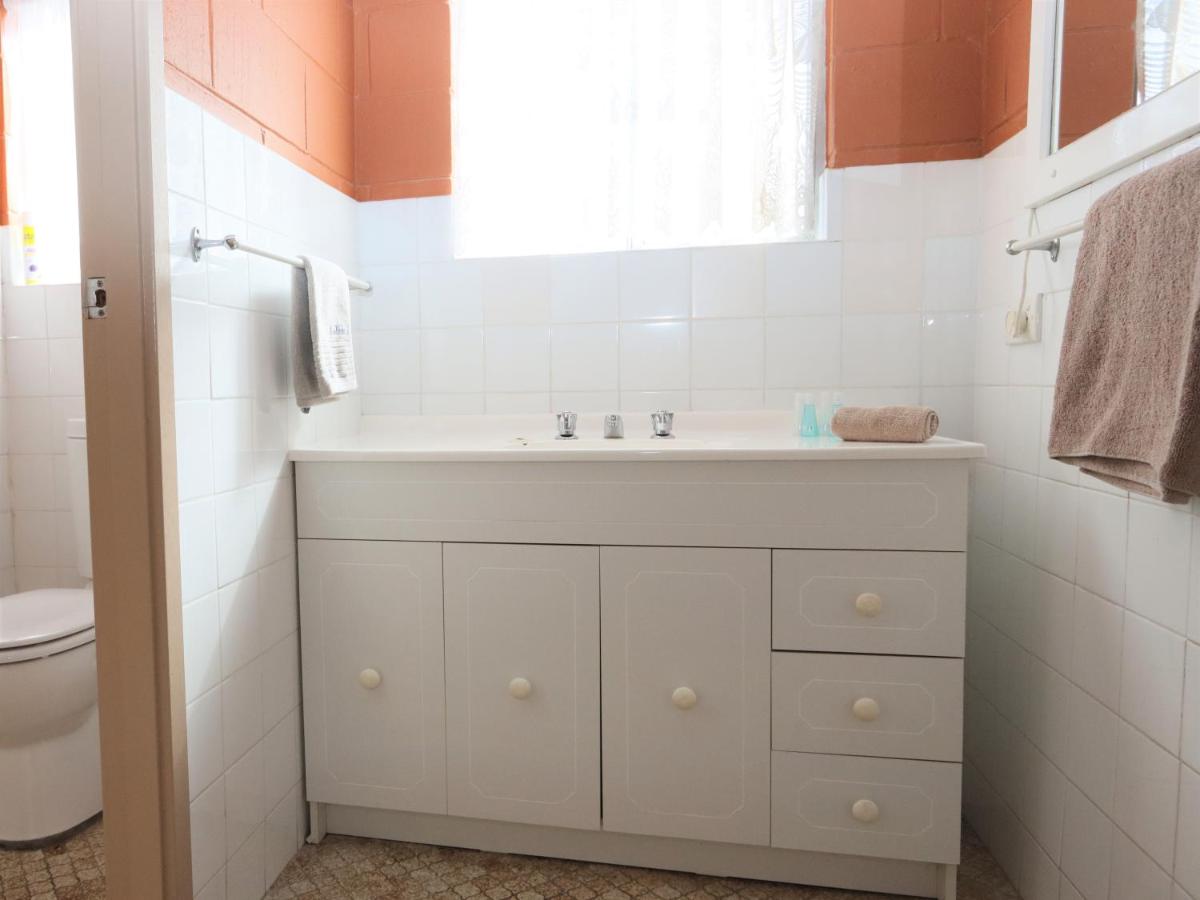 Lake Edge Apartments - Housity