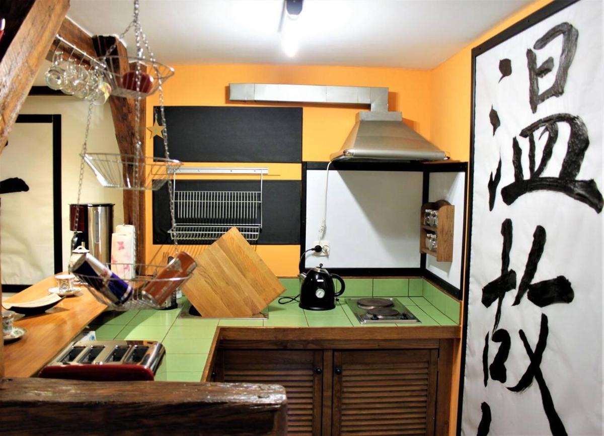 PrivOffice4U Samurai - Old Town, Main Square, Main station - Housity