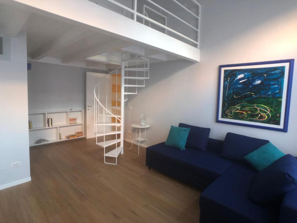 Vicool Apartments - Centro storico Napoli - Housity