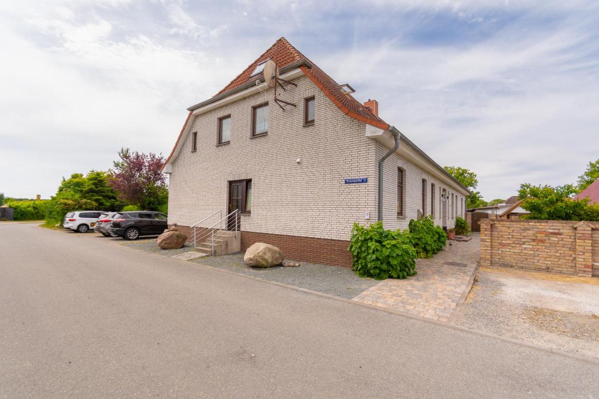 Suitetrails - Ostsee Ferienwohnung Hummelhus