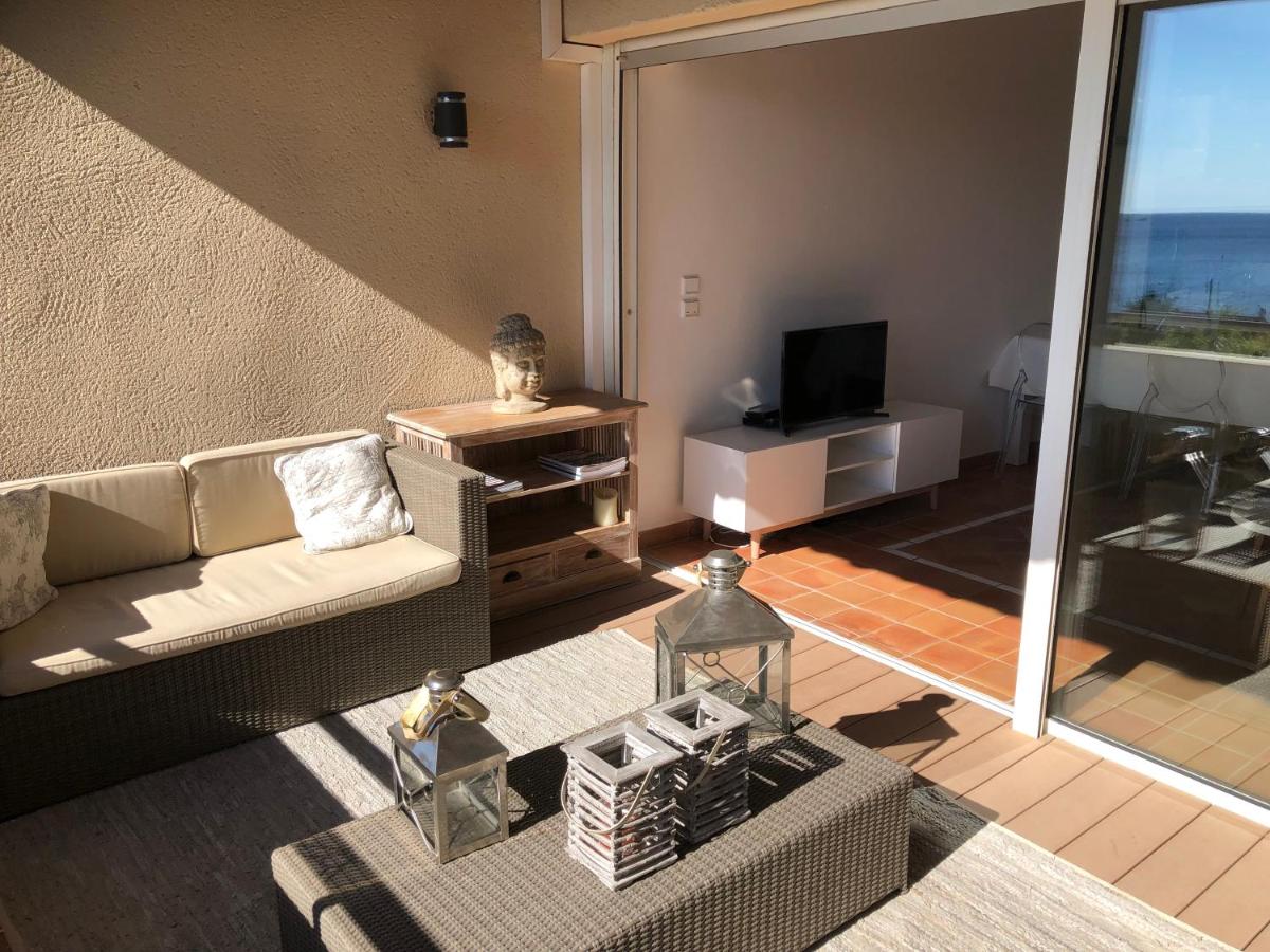 RAMATUELLE SAINT TROPEZ, en front de mer - Hizvo