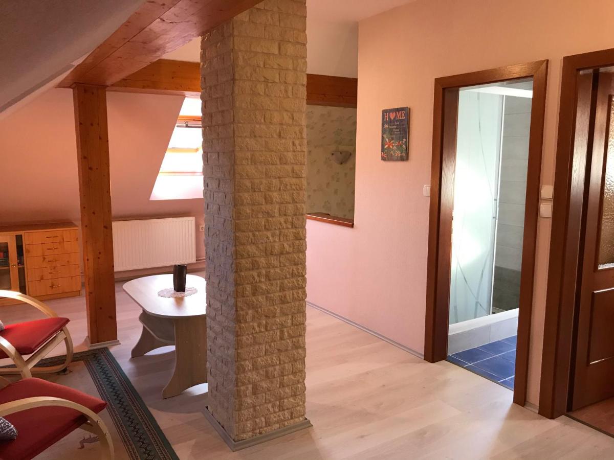Orsi House - Housity