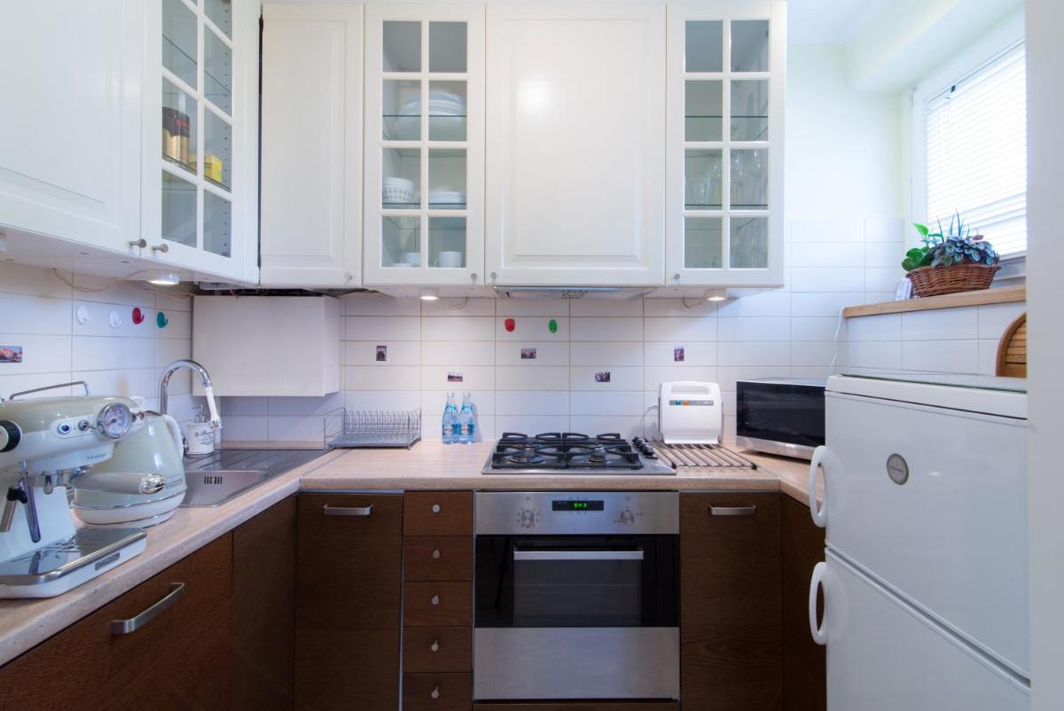Studio Batory - Housity