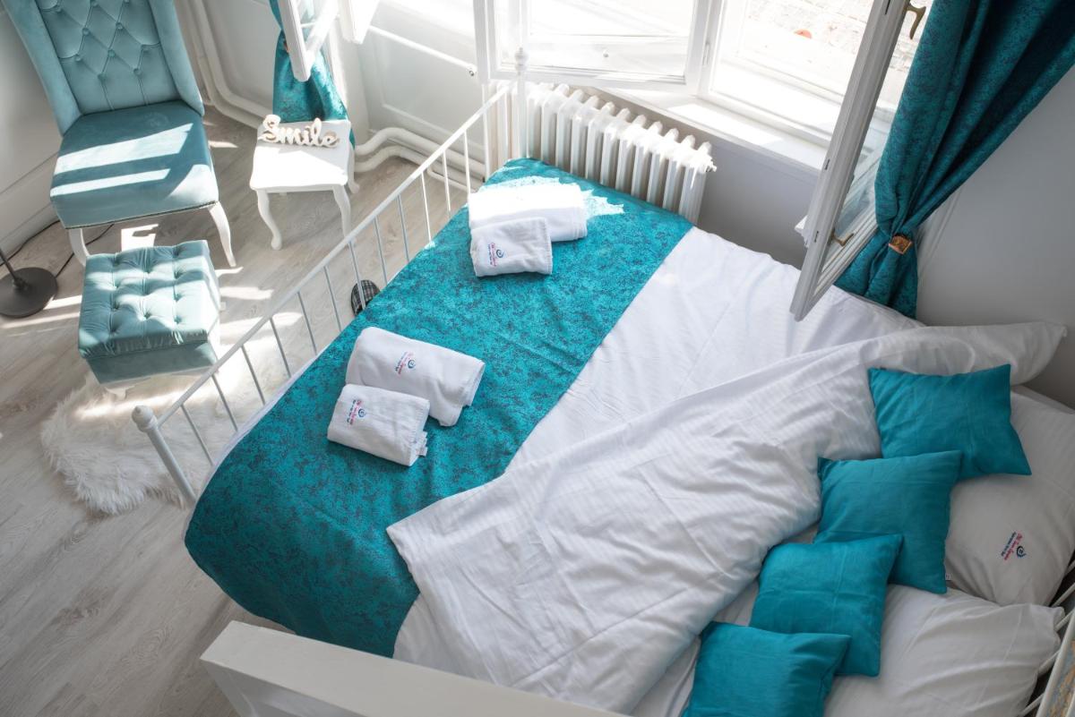 Old Town Square Apartment Novi Sad - Housity