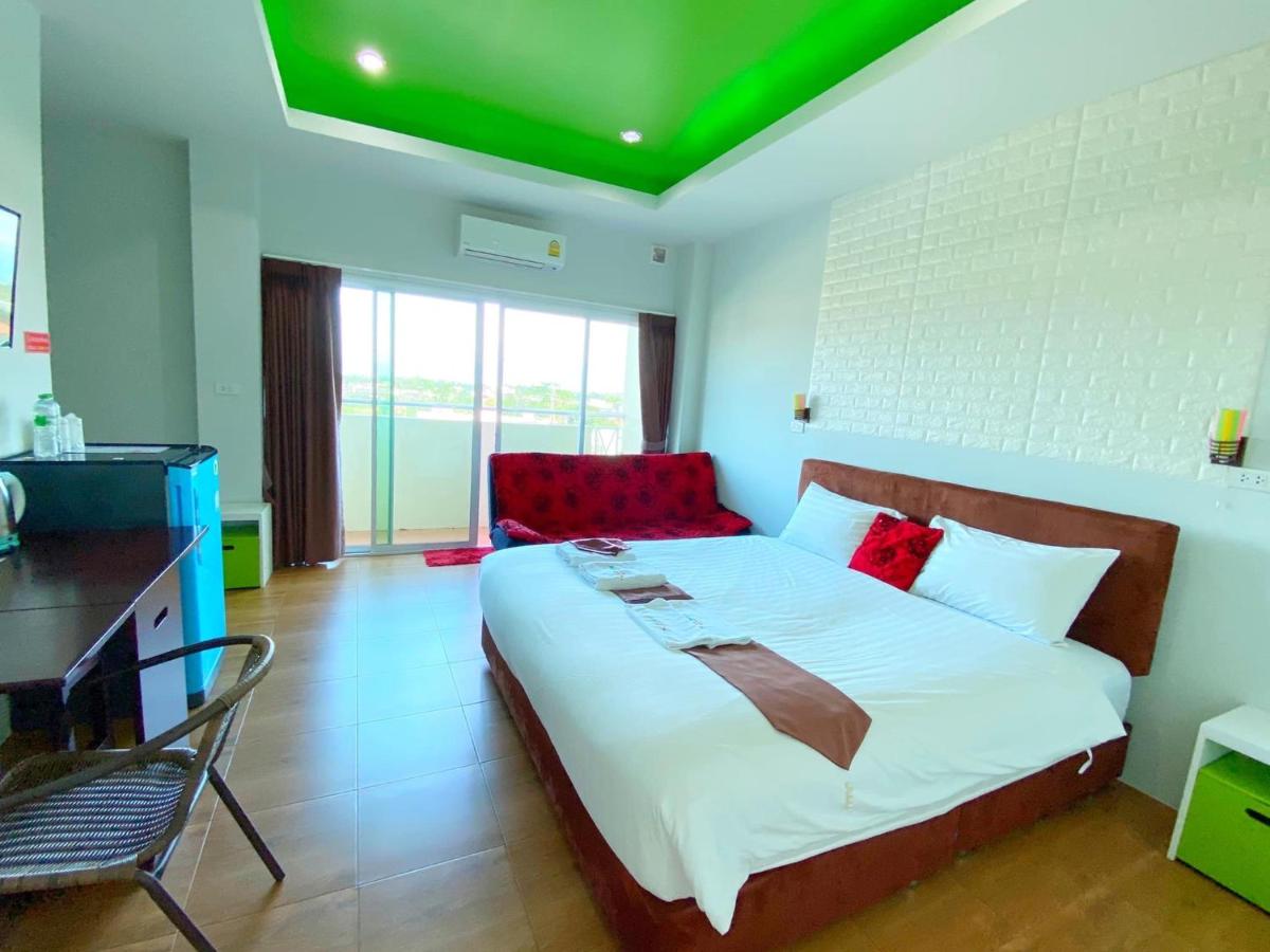 Suitetrails - Namthip Residence