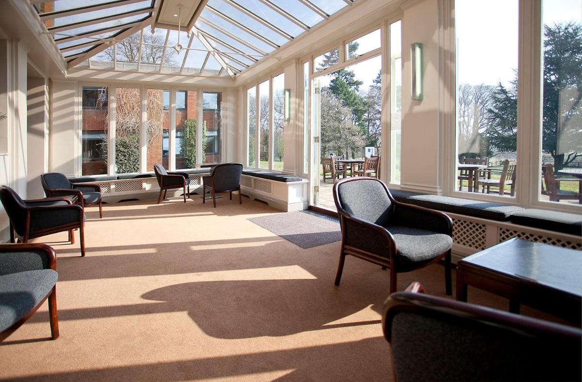 Lane End - Housity