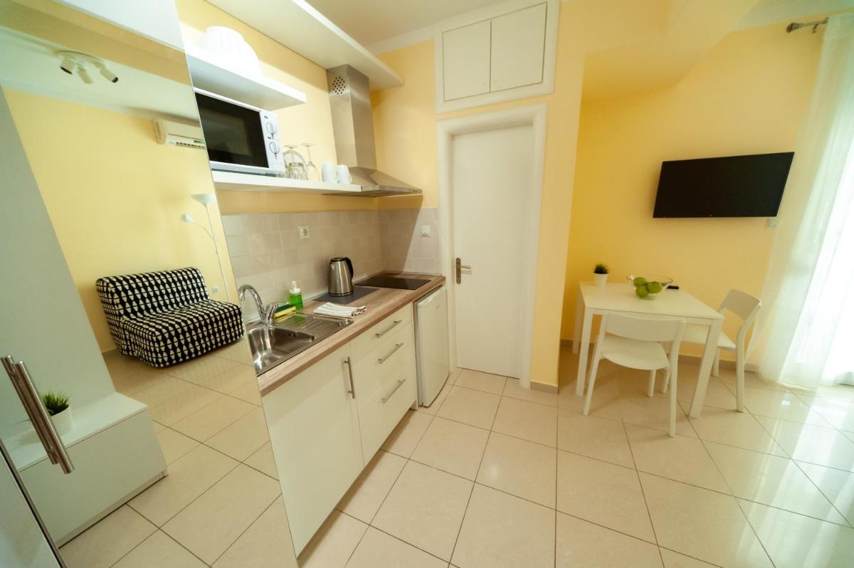 Aegean studio by the sea III - Housity