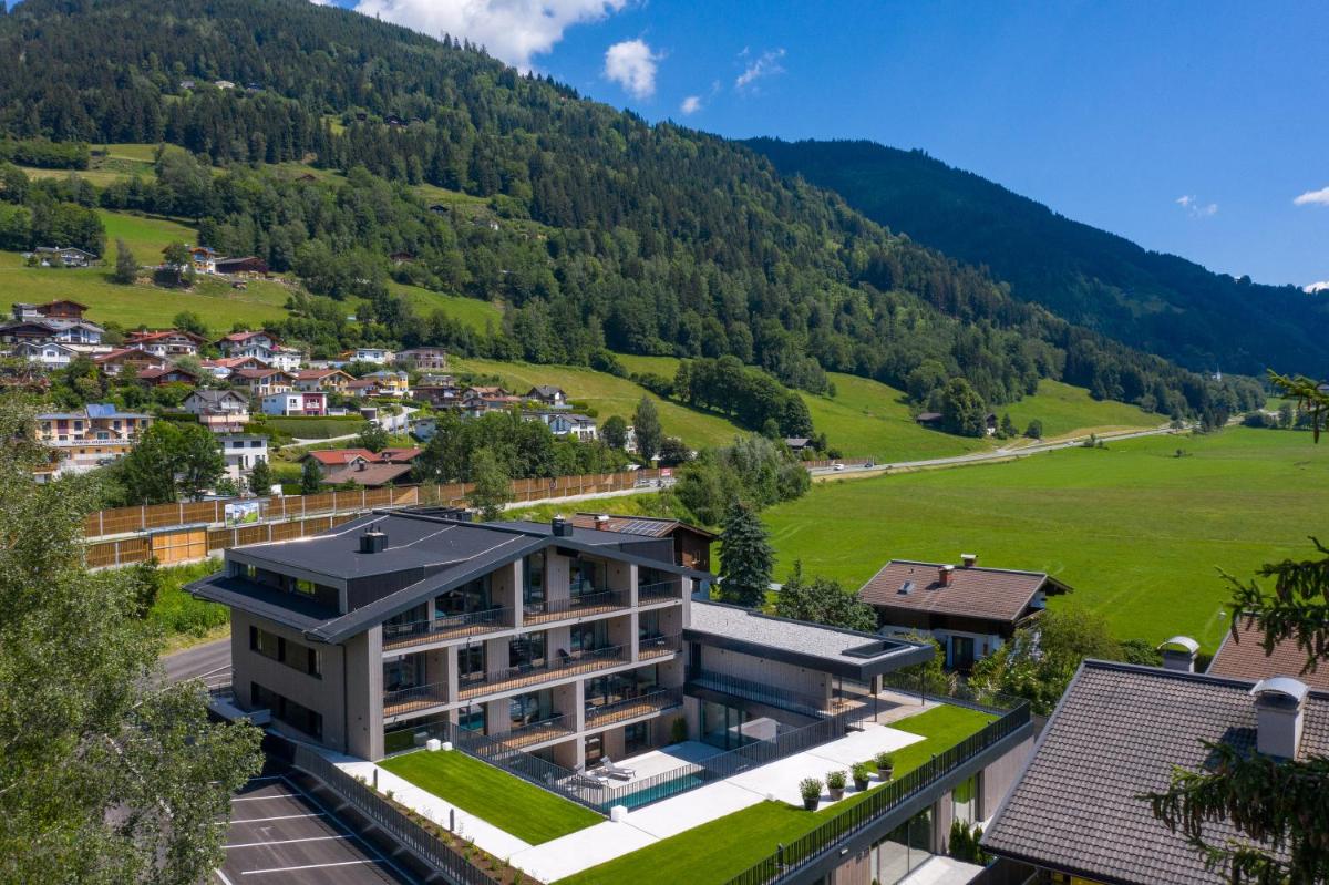 Emma Deluxe Aparthotel direkt beim Skibus - Housity