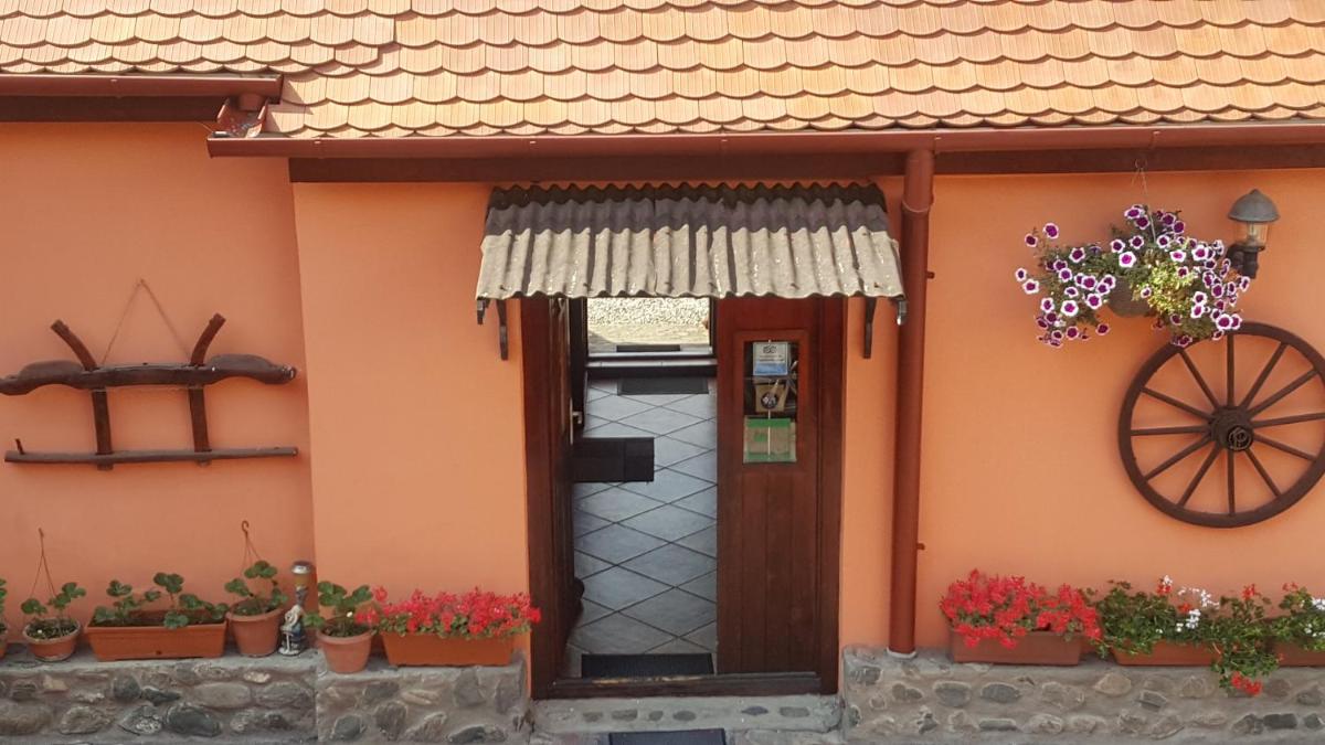 Pension Ela - Housity