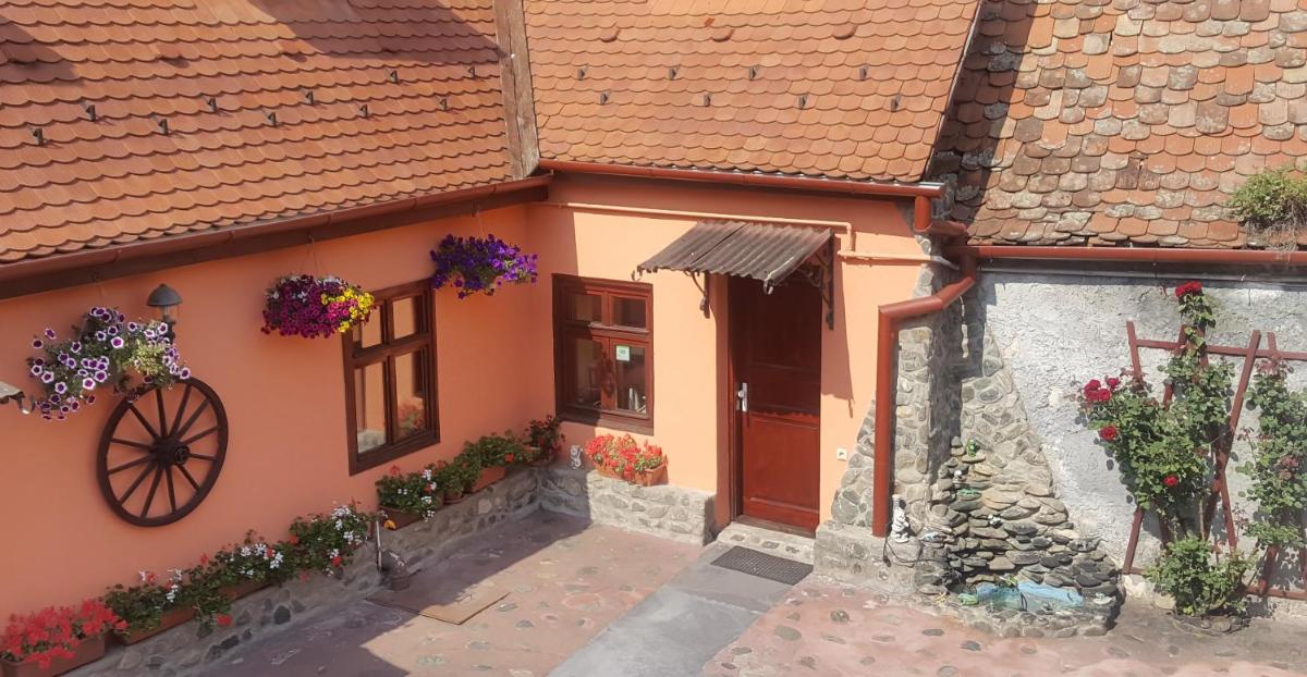 Pension Ela - Housity