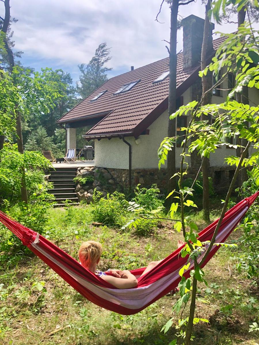 Villa & Jacuzzi nad rzeka Wkra - Housity