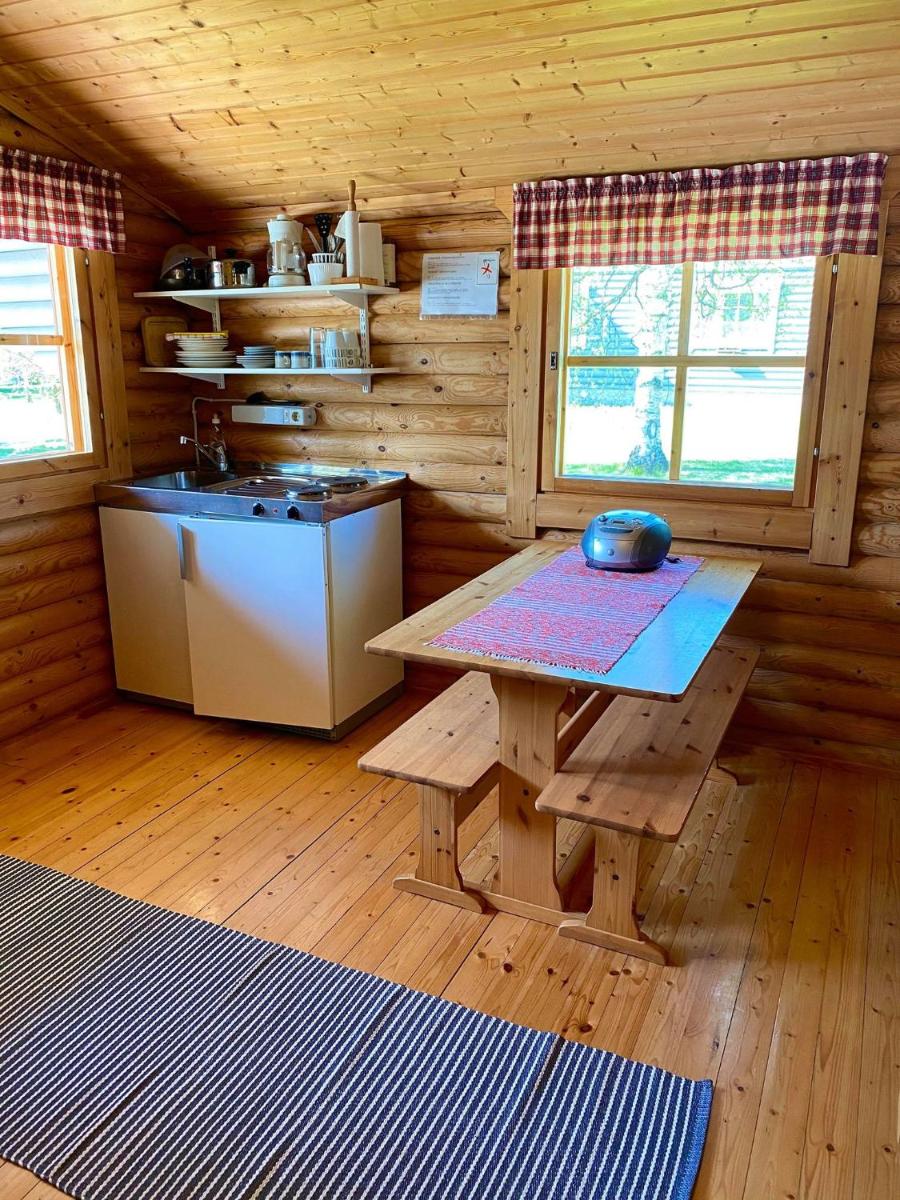 Huhtaniemen Mökkikylä - Housity