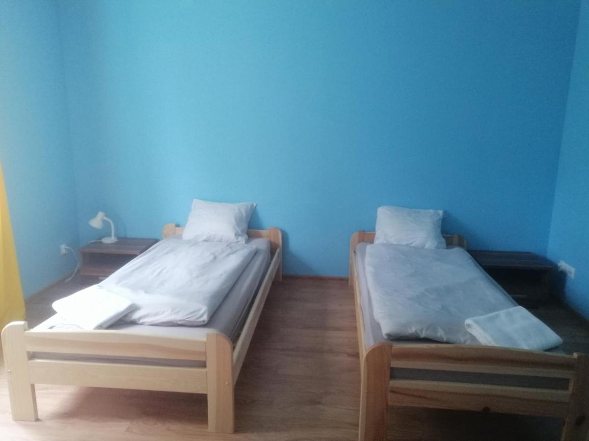 Tanie noclegi w Bieszczadach - Housity