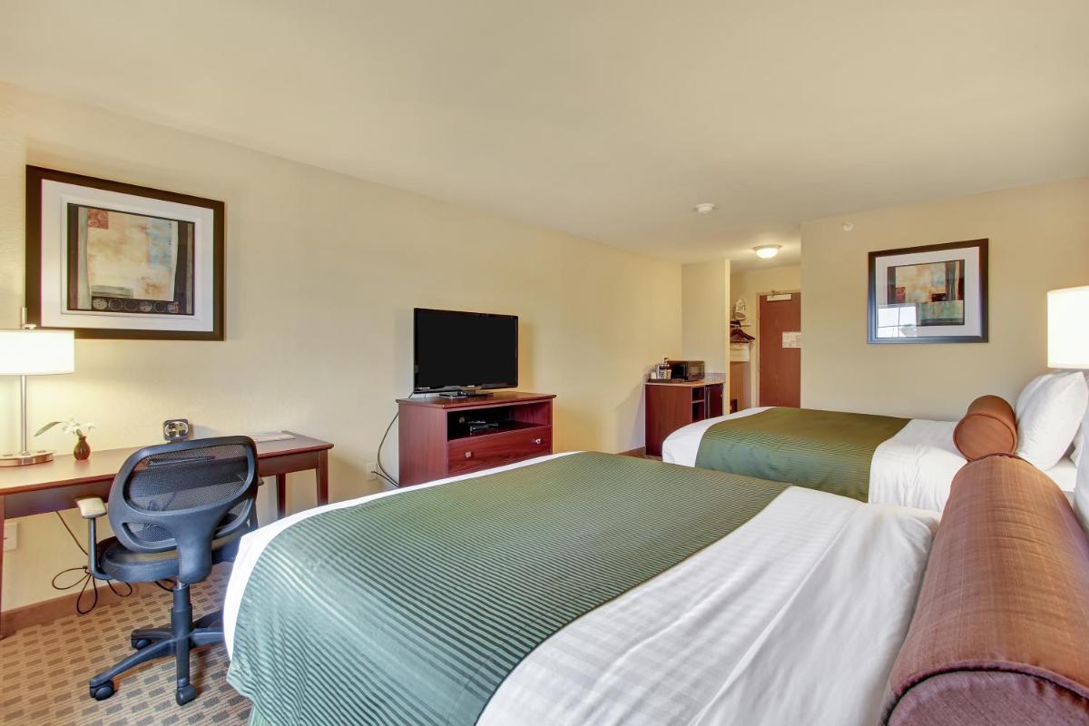 Cobblestone Hotel & Suites - Waynesboro - Housity