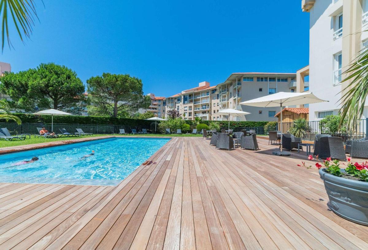 Hôtel Jules Verne Biarritz - Housity