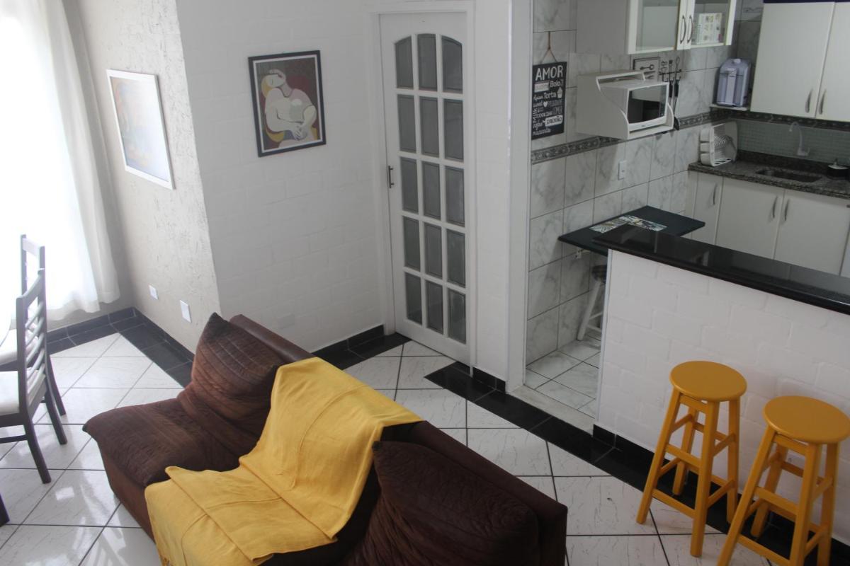 Praia da Enseada, Guarujá - Housity