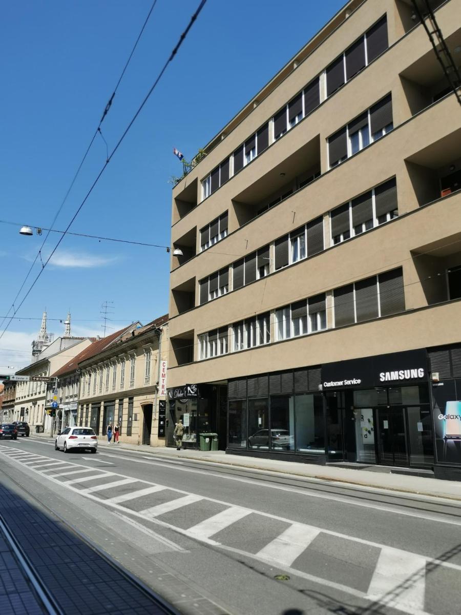 Art Like Rooms - Housity
