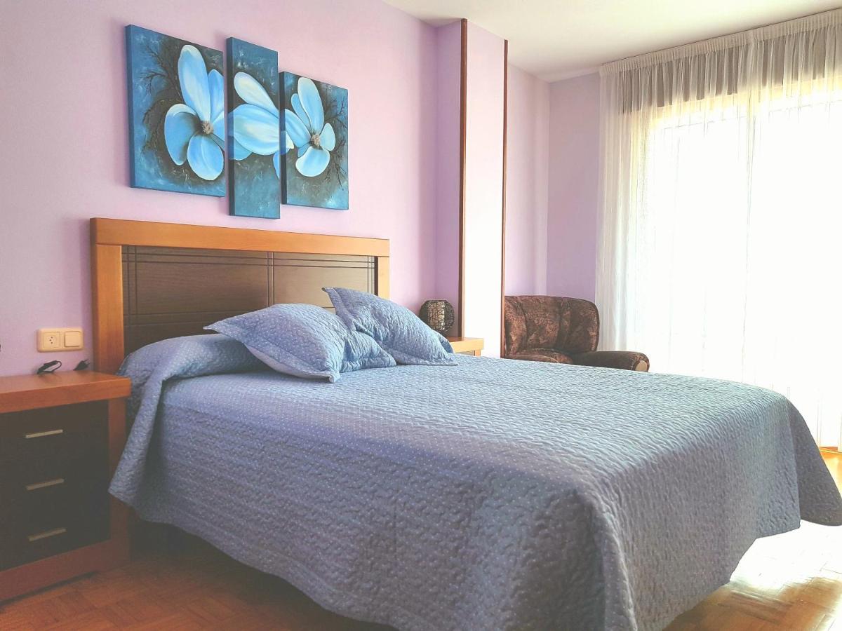Piso amplio en el centro de Vilagarcía de Arousa - Housity