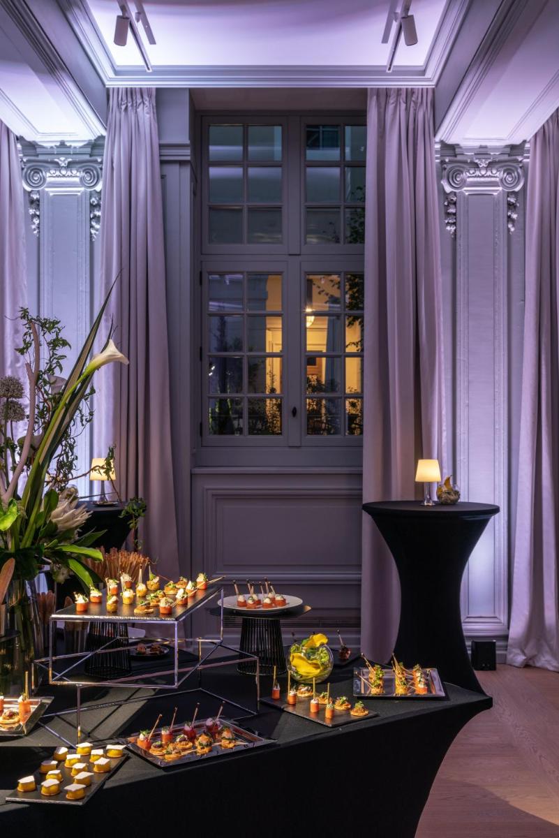Nourriture dans l'hôtel ou à proximité