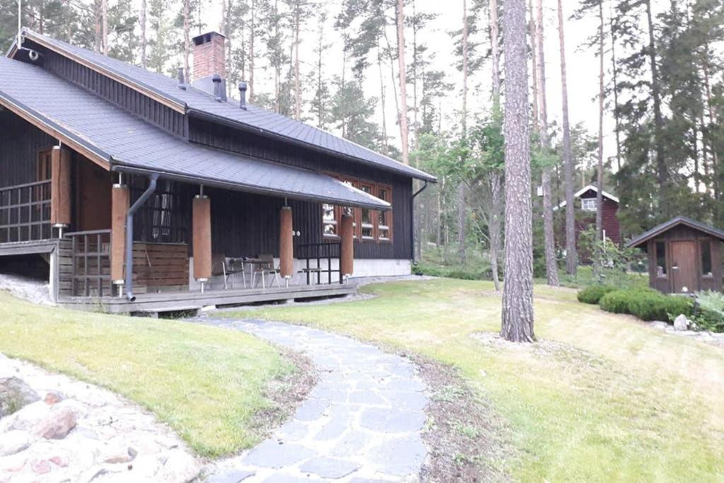 Villa Tammio - Housity
