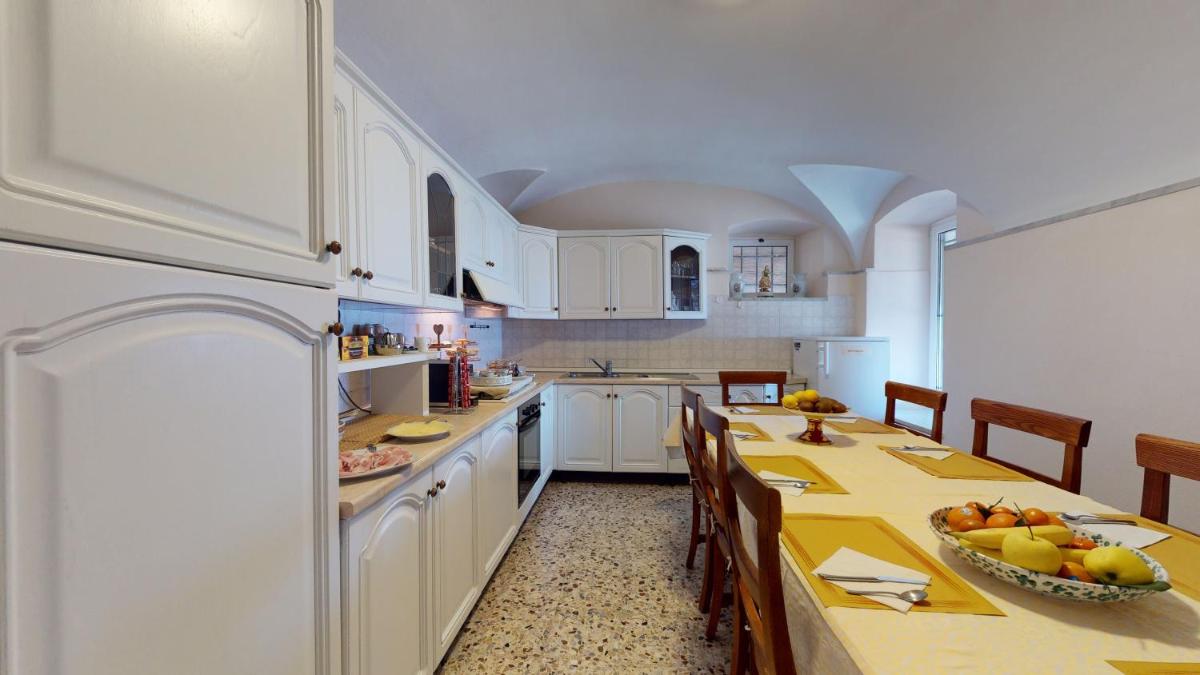 B&B La Canonica - Svegliarsi a Verezzi - Housity
