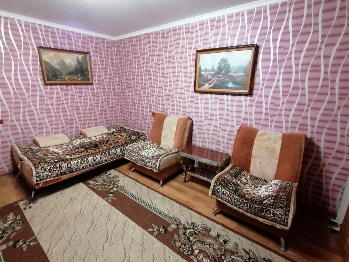 Apartment on Katukova 18 - Housity