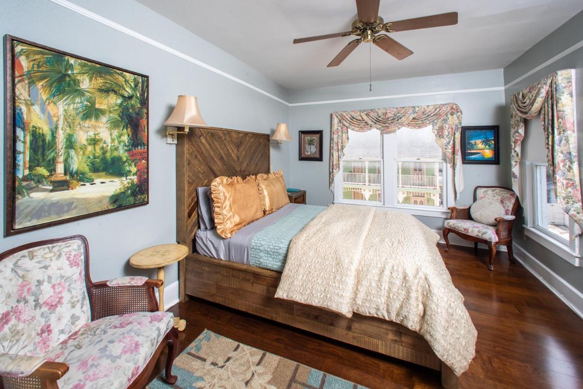 Carriage Way Centennial House - Adult Only- Saint Augustine - Housity