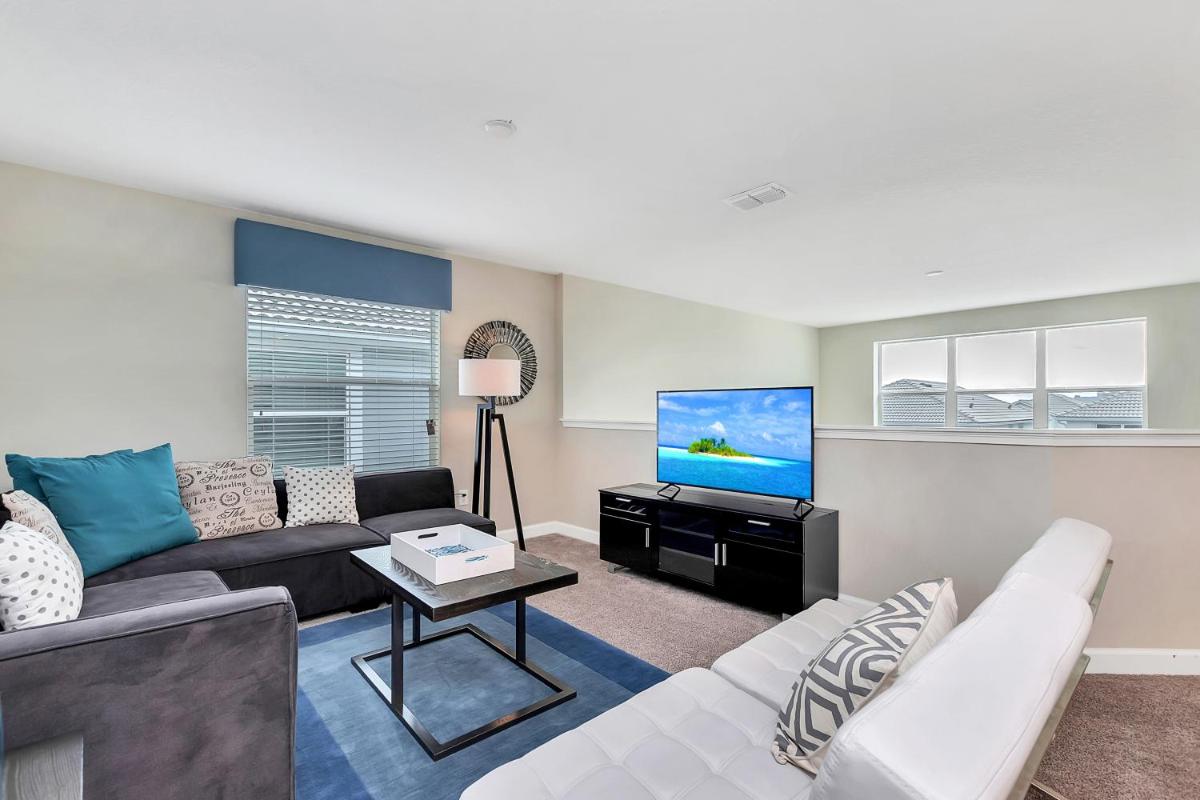 Suitetrails - Stylish Home wPrivate Pool&Spa, near Disney