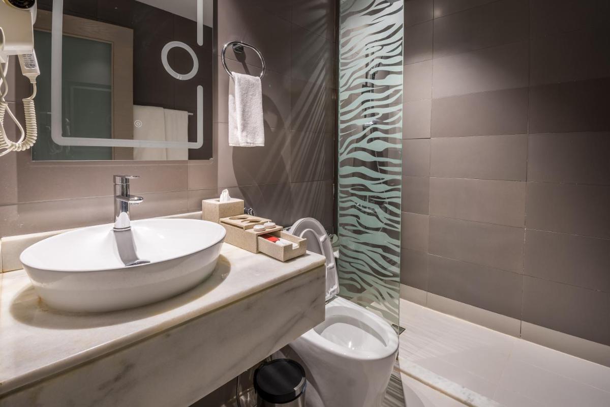 Suitetrails - Ewaa Express Hotel - Buraydah