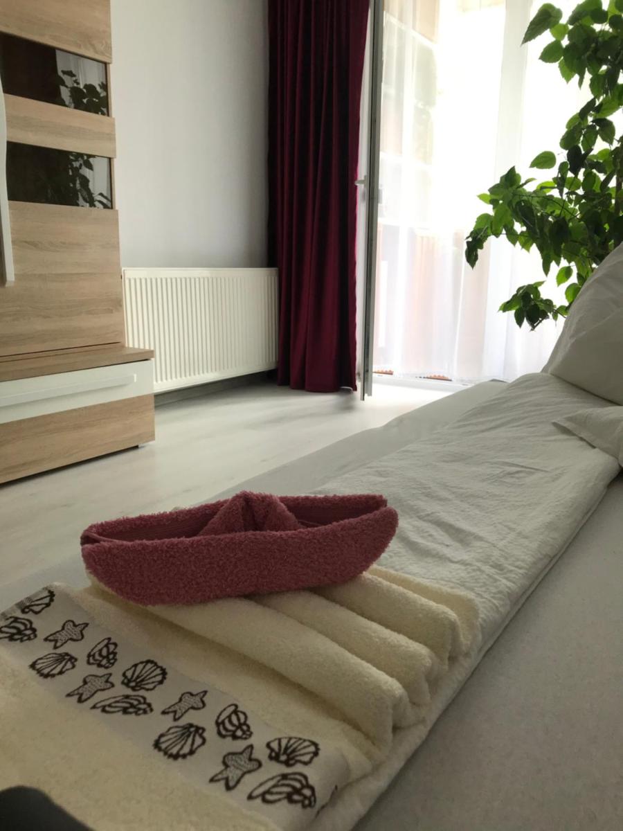 Town Centre Flat - Housity