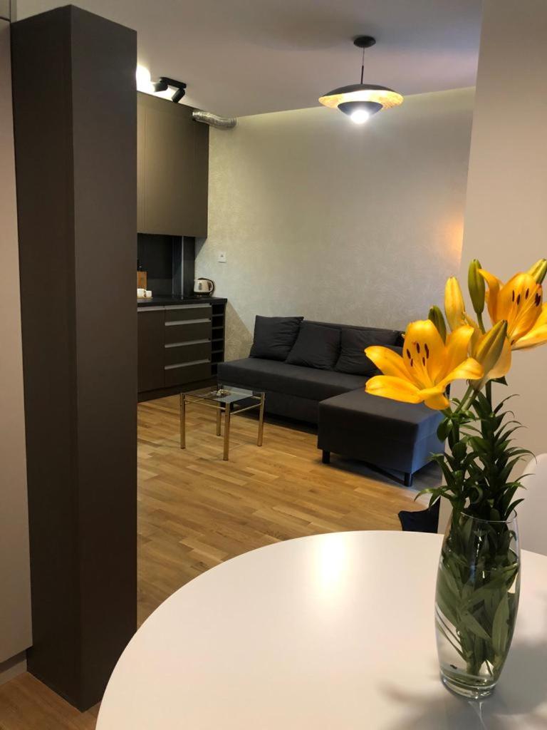 Linden Flower - Housity