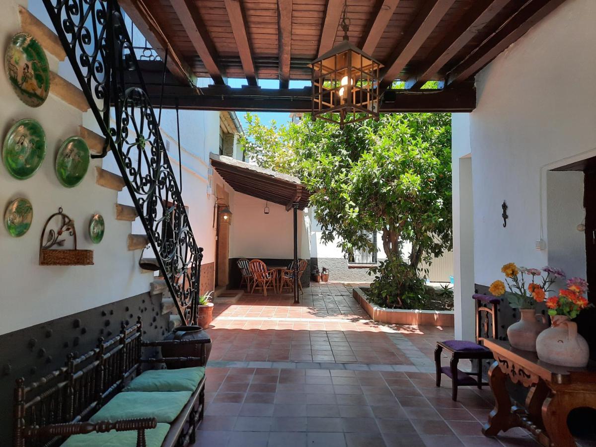 El Escudo de Calatrava - Housity