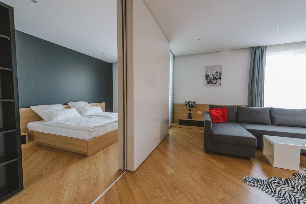 APARTHOTEL Panoramis Residence - Housity