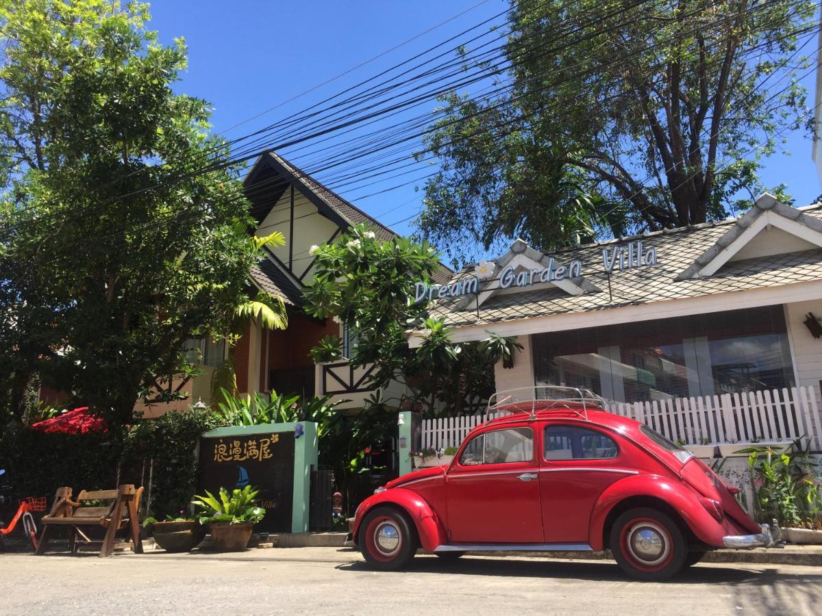 Dream Garden Villa Hotel Night Bazaar ChiangMai - Housity