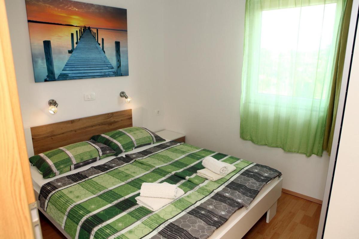 Sunny Terraces Apartments ZT - Housity