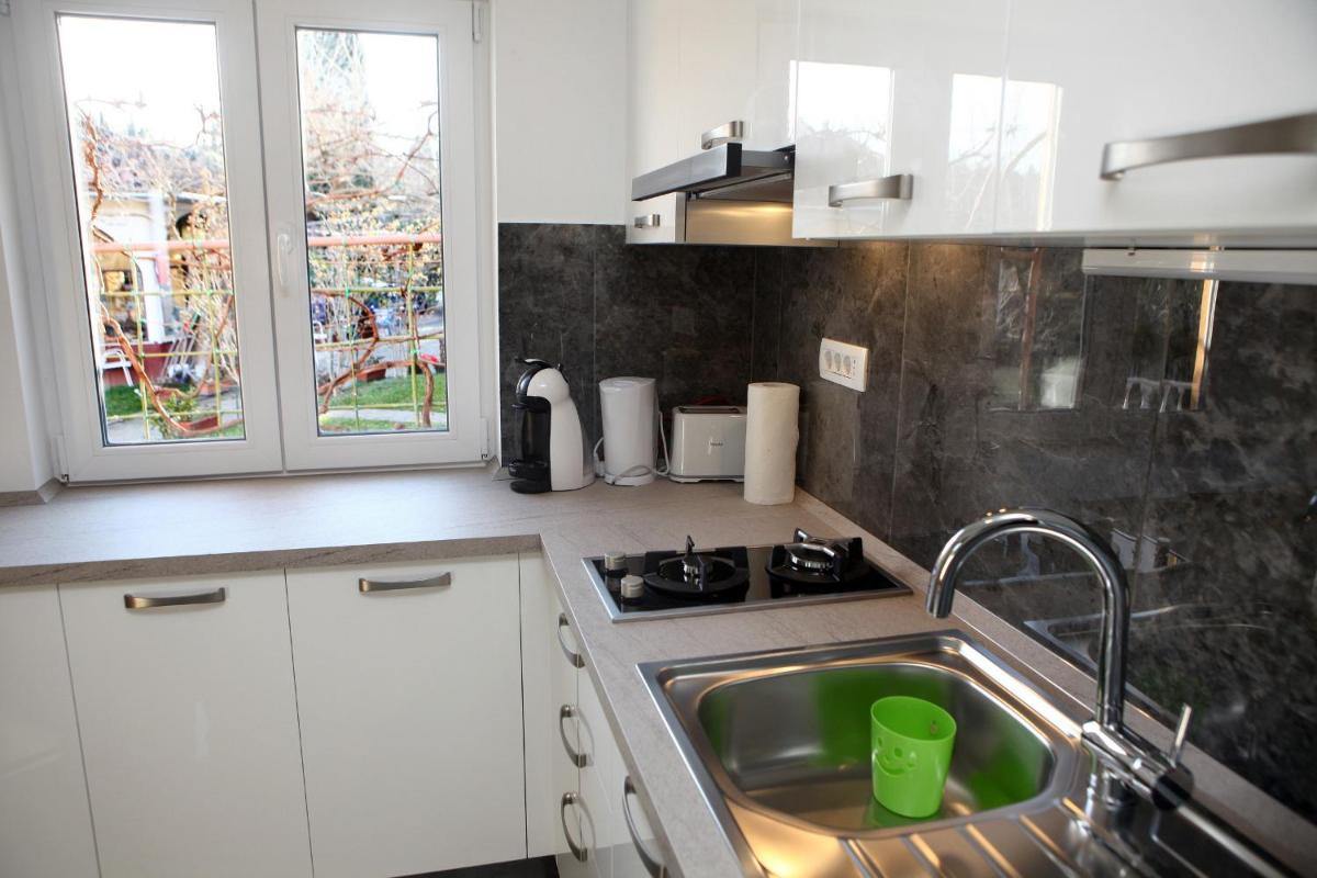 Suitetrails - Sunny Terraces Apartments ZT