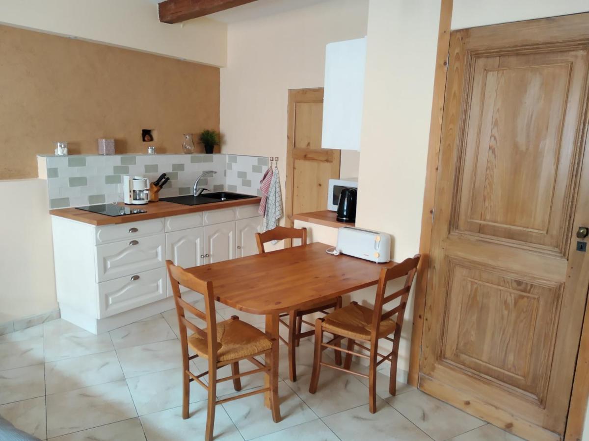 Au coeur de Montastruc-la-Conseillère - Chambres d'hôtes - Housity