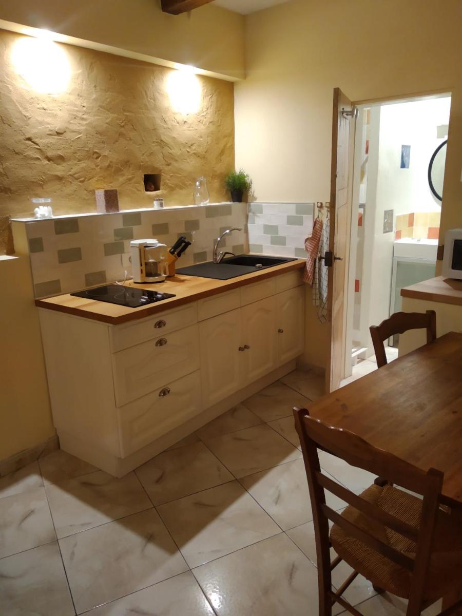 Au coeur de Montastruc-la-Conseillère - Chambres d'hôtes - Housity