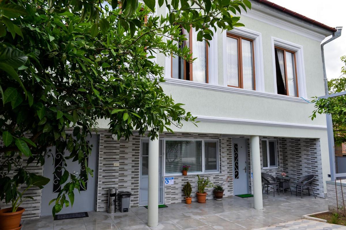 Cozy House - Housity