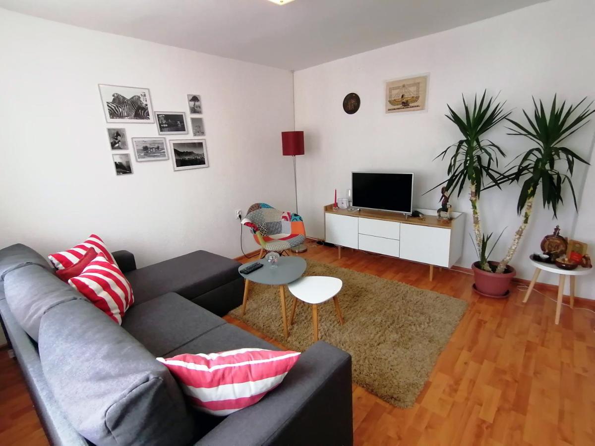 Apartment Danijel - Housity